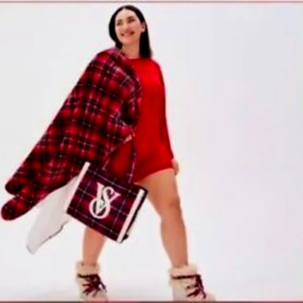 Victoria's Secret tote bag and cozy throw